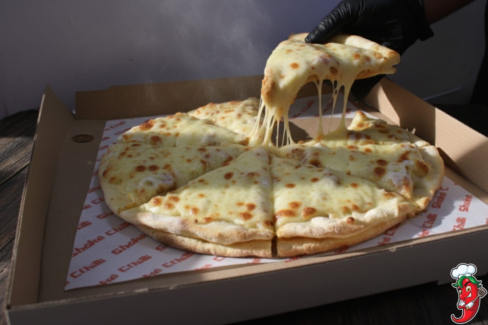Best Chicken Pizza Chicken Mexican Pizza in Mumbra Shilphata Kausa MM Valley Dosti - Chicken, capsicum, onion, mozzarella, filler, and cheese sauce - Premium Halal Non-Vegetarian - Shake Chilli Cafe & Pizzeria